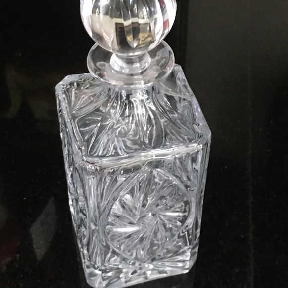 VTG Handcut Decanter from Poland 24% lead crystal - Picture 8 of 14